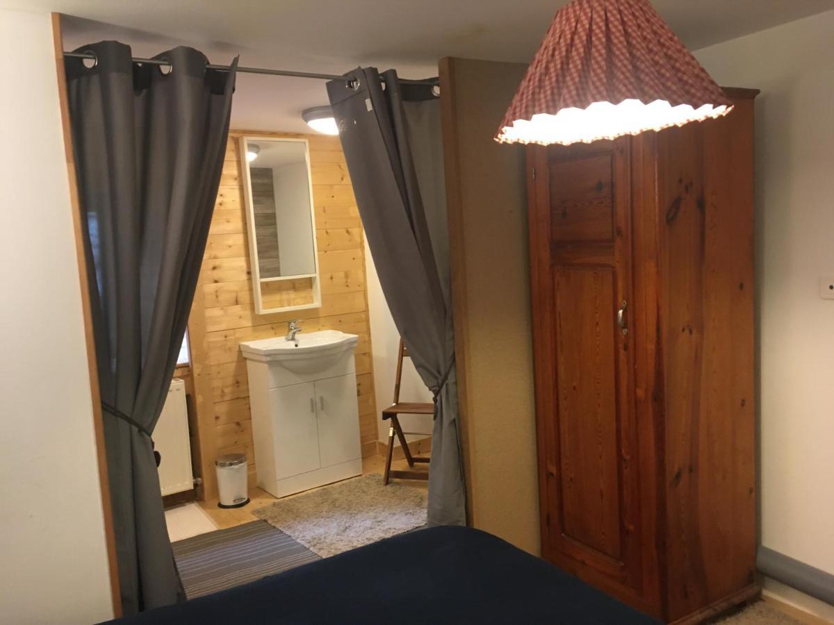 L'Atelier Du Pont De Mars Hotell Mars  Exteriör bild