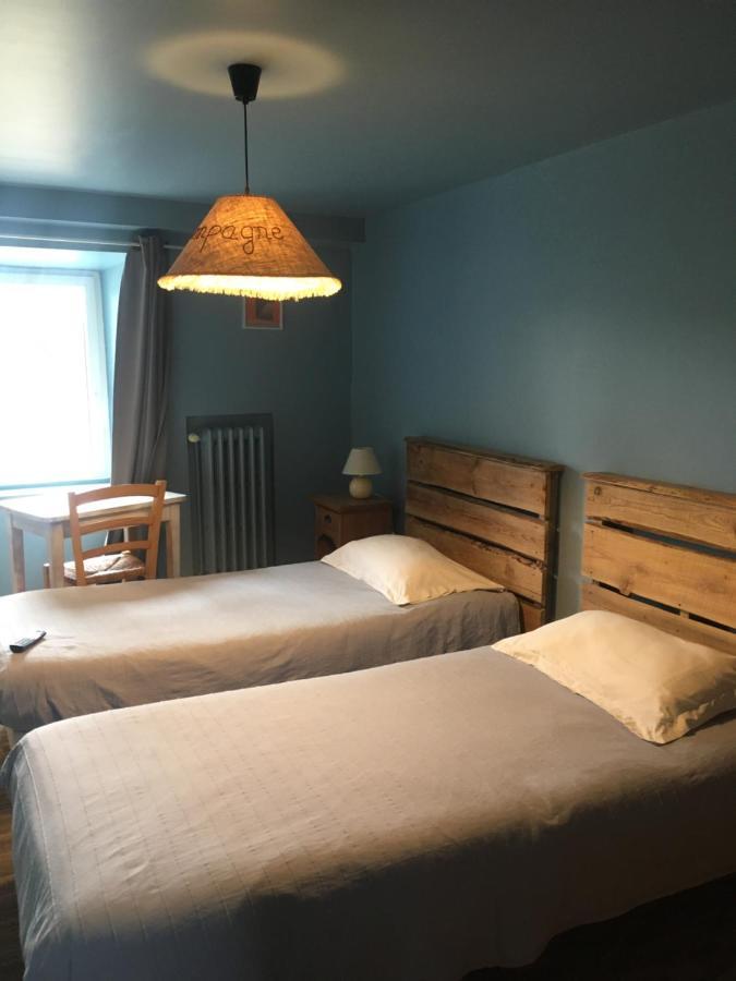 L'Atelier Du Pont De Mars Hotell Mars  Exteriör bild