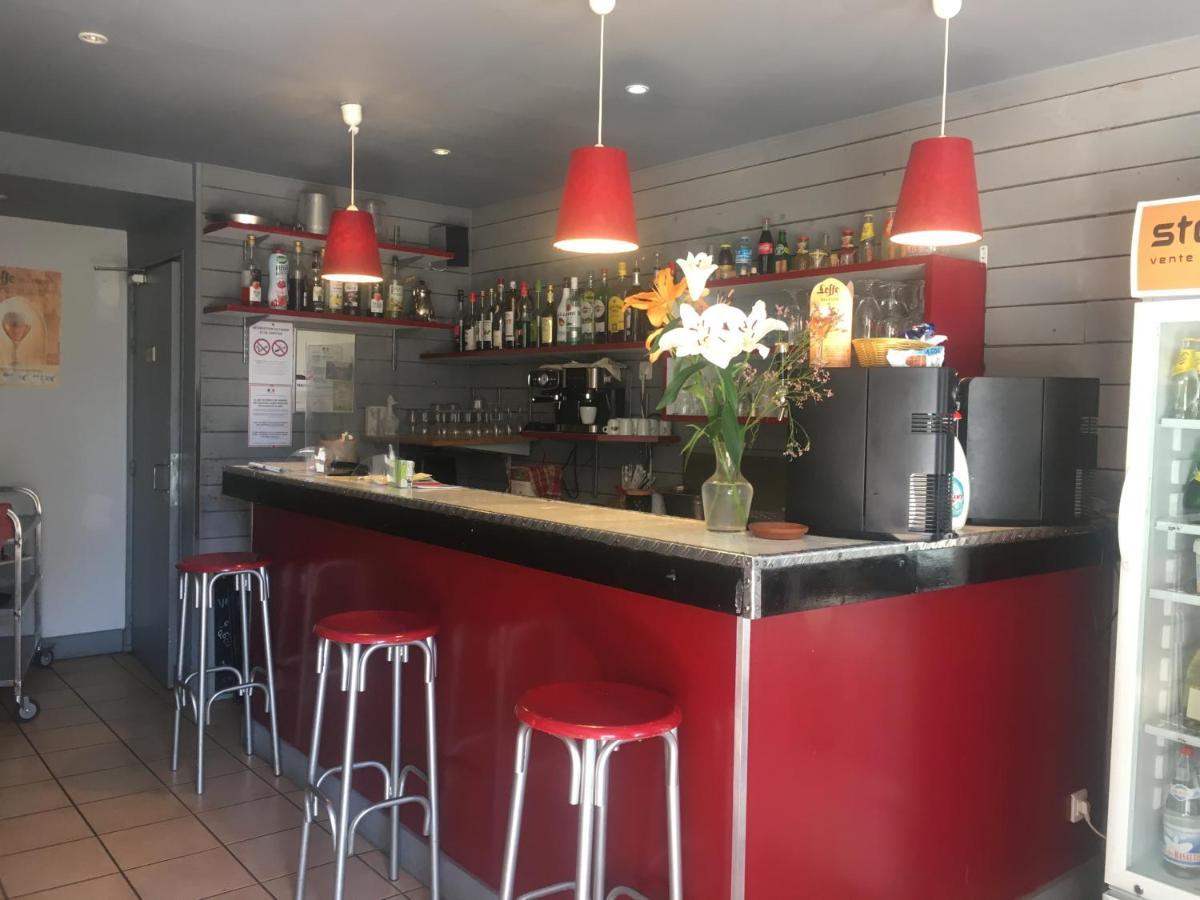 L'Atelier Du Pont De Mars Hotell Mars  Exteriör bild